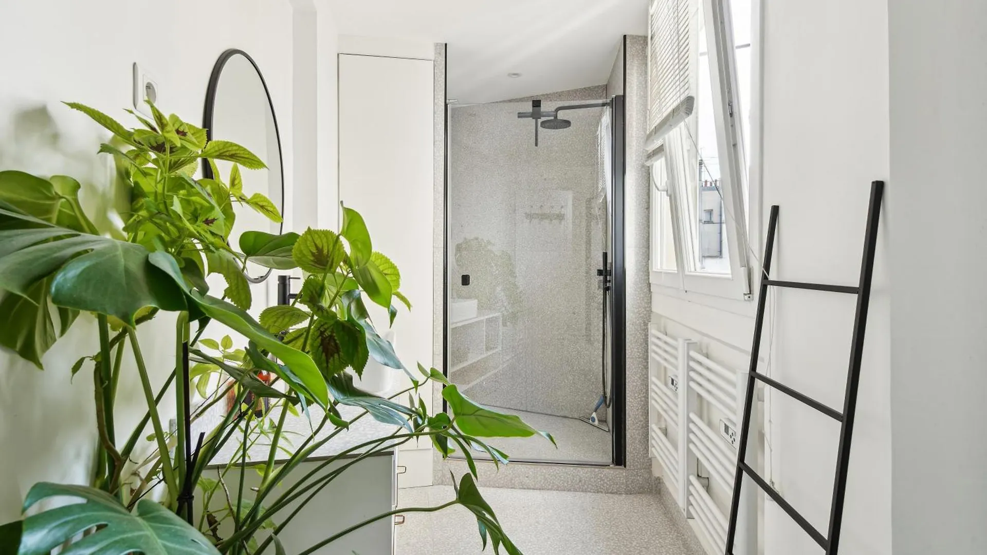 Charmant Appartement Parc Batignolles By Weekome Parijs 0*,  Frankrijk